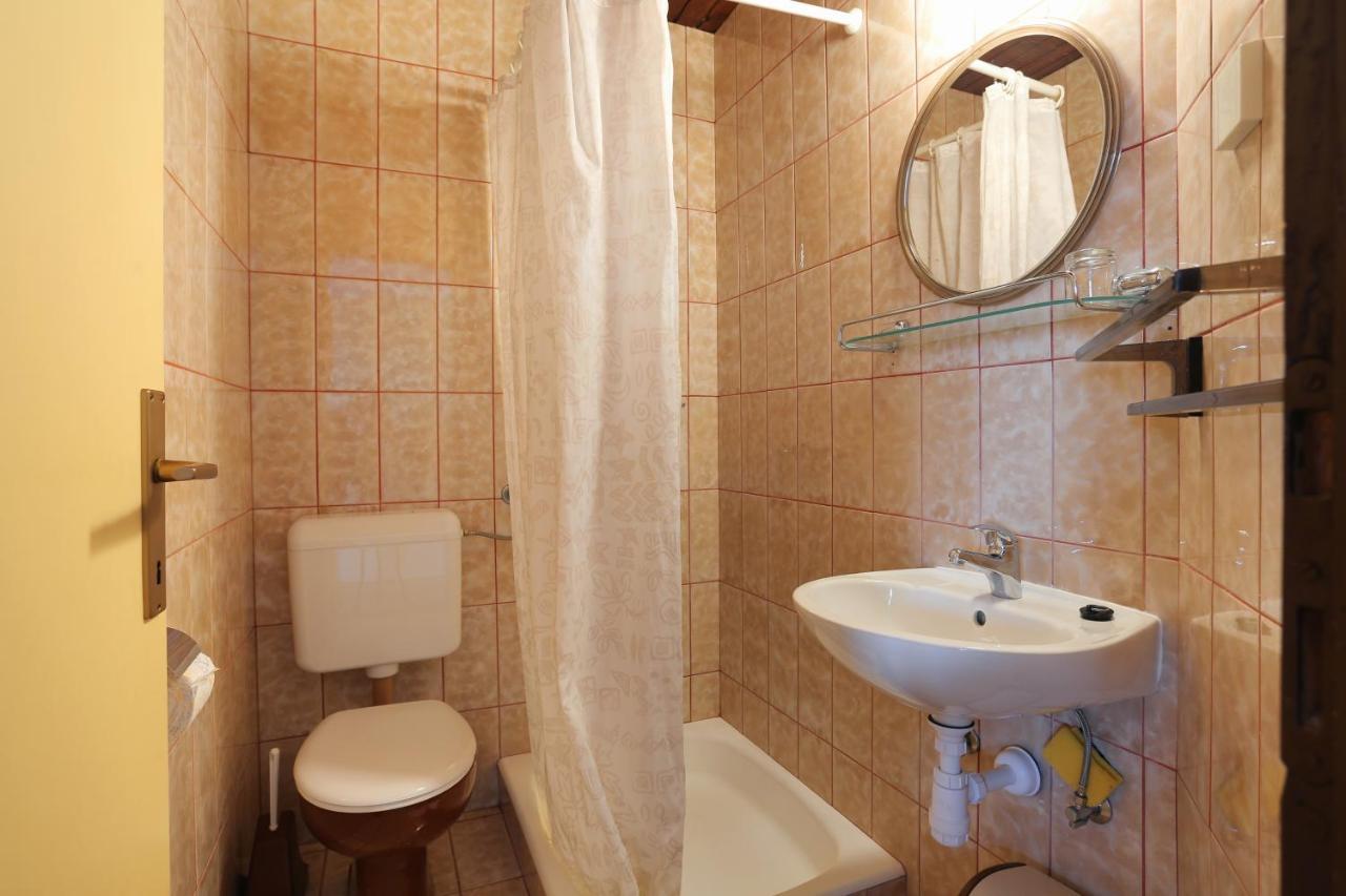 Apartments By The Sea Igrane, Makarska - 6653 ภายนอก รูปภาพ