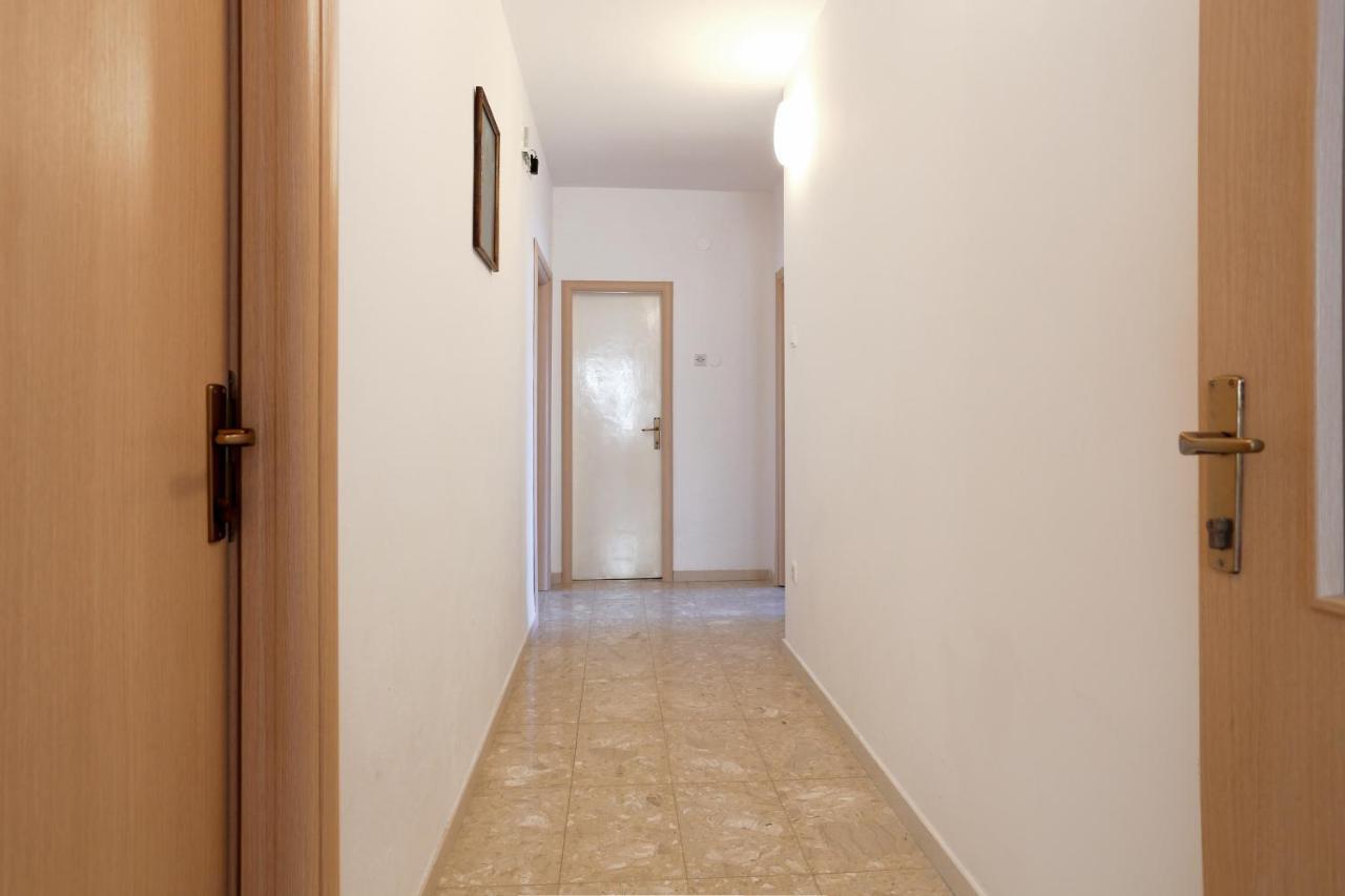 Apartments By The Sea Igrane, Makarska - 6653 ภายนอก รูปภาพ