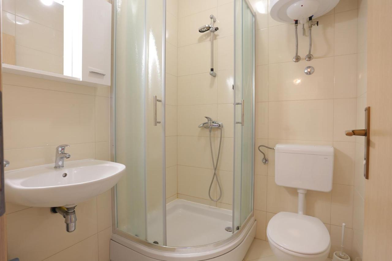 Apartments By The Sea Igrane, Makarska - 6653 ภายนอก รูปภาพ